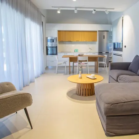 Varko Premium Villa Lefkada City