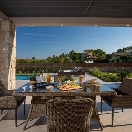 Varko Premium Villa Lefkada City