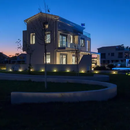 Varko Premium Lefkada City